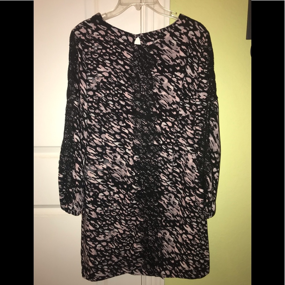 Women dress